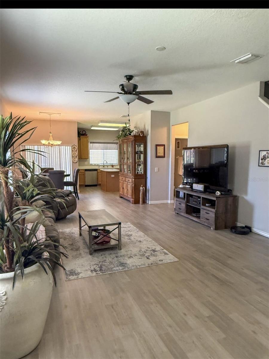 Image 3 of 32 For 17535 Stinchar Drive