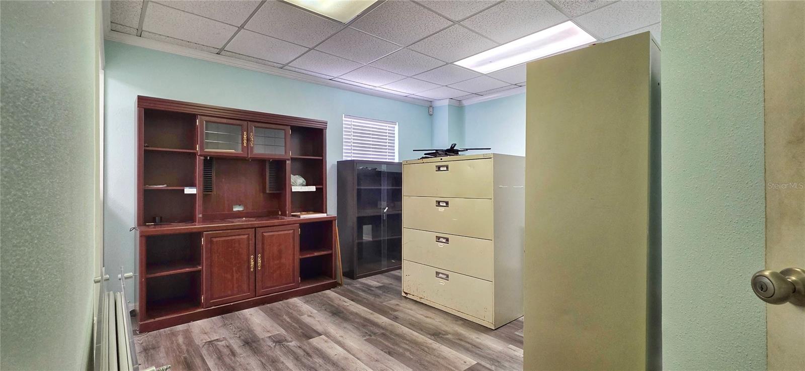 Image 10 of 14 For 2323 Curlew Road 7e