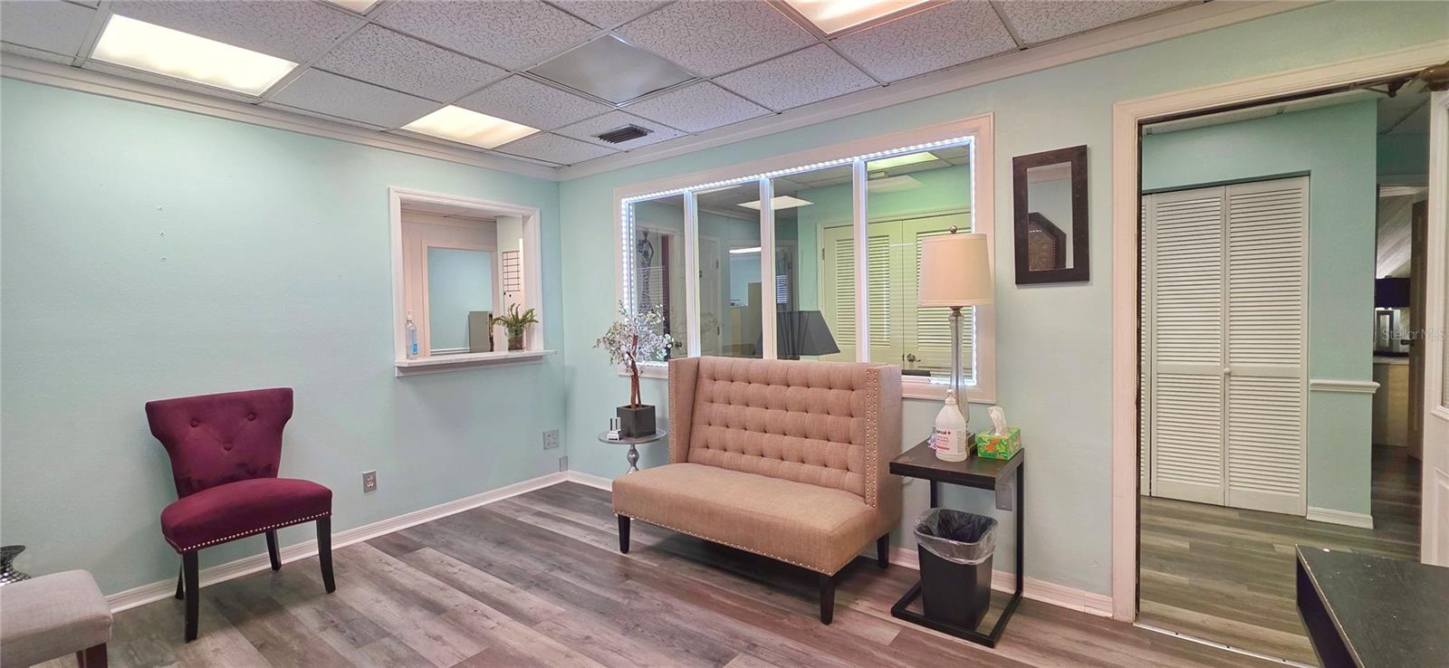 Image 2 of 14 For 2323 Curlew Road 7e