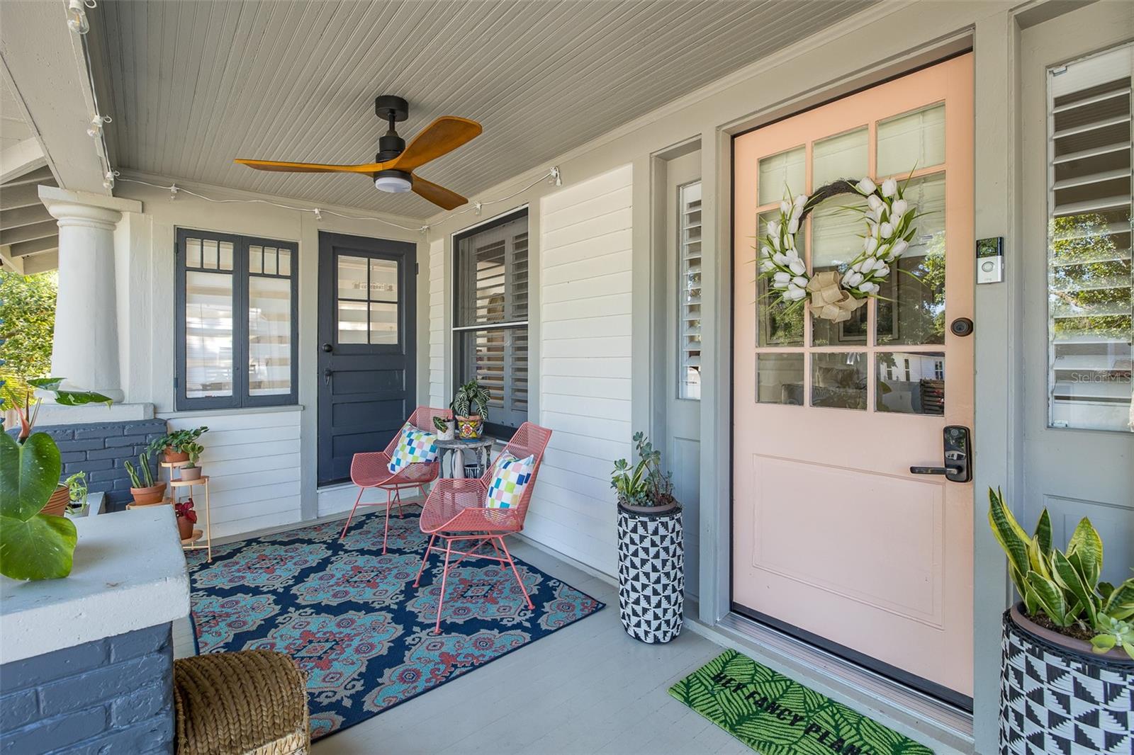 Image 3 of 44 For 909 Crenshaw Street