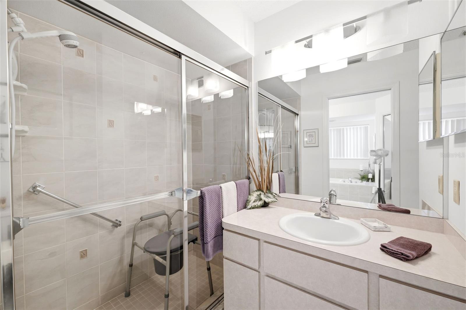 Image 34 of 58 For 12416 Jocelyn Way