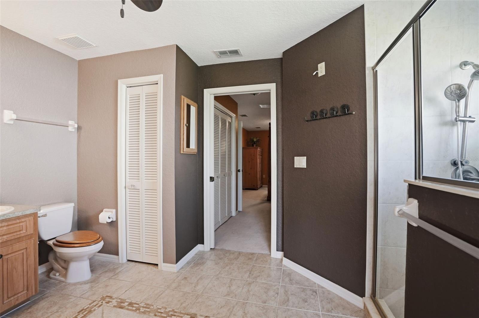 Image 38 of 61 For 13415 Bolton Court