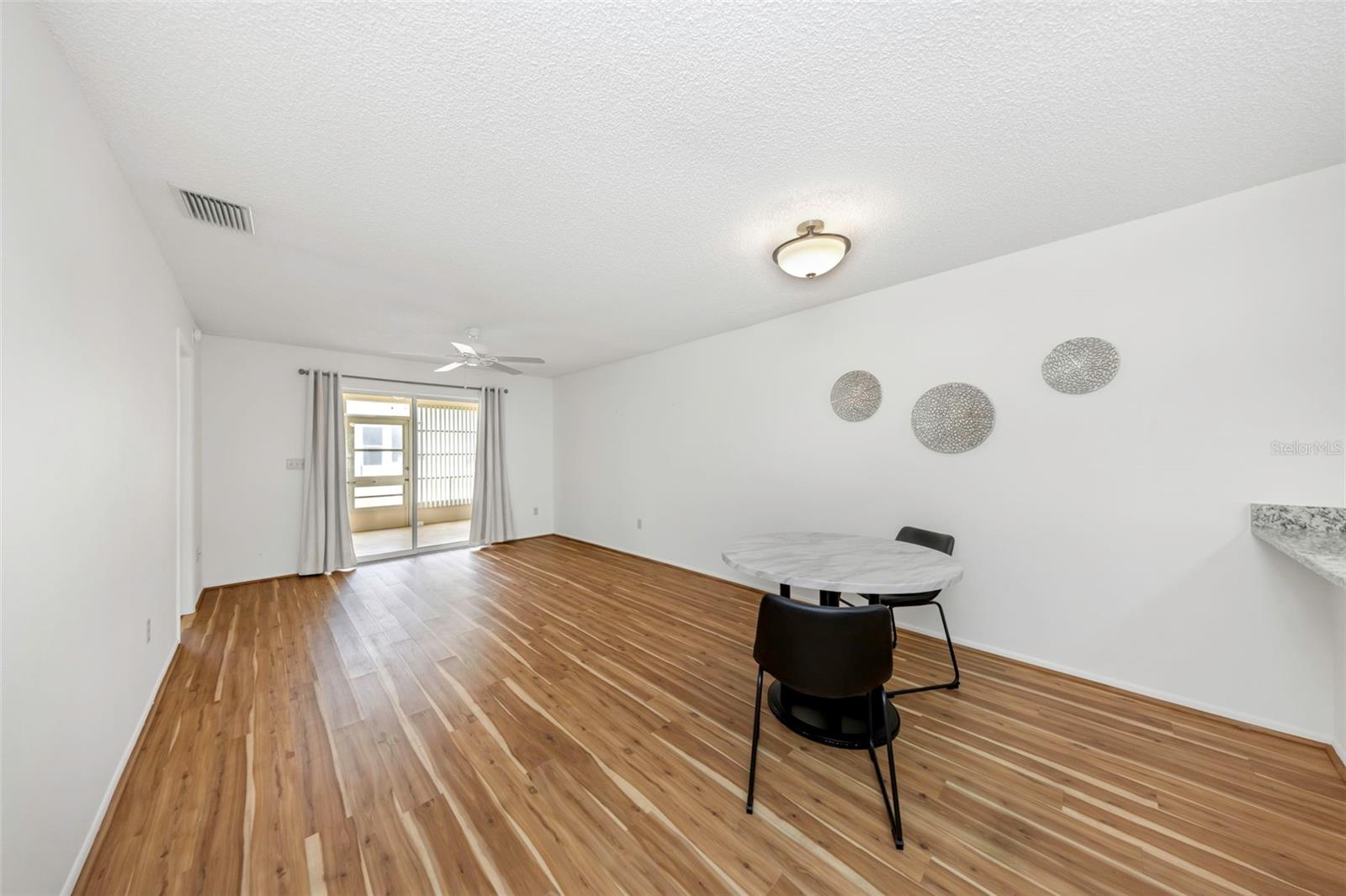 Image 22 of 56 For 6518 Thicket Trail