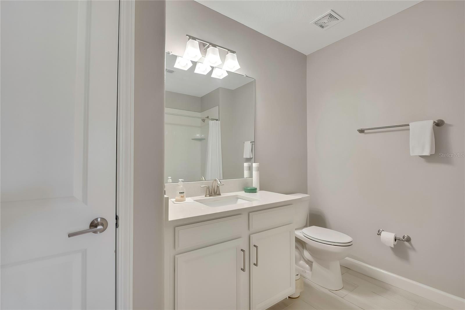 Image 21 of 40 For 16663 Shell Bay Drive