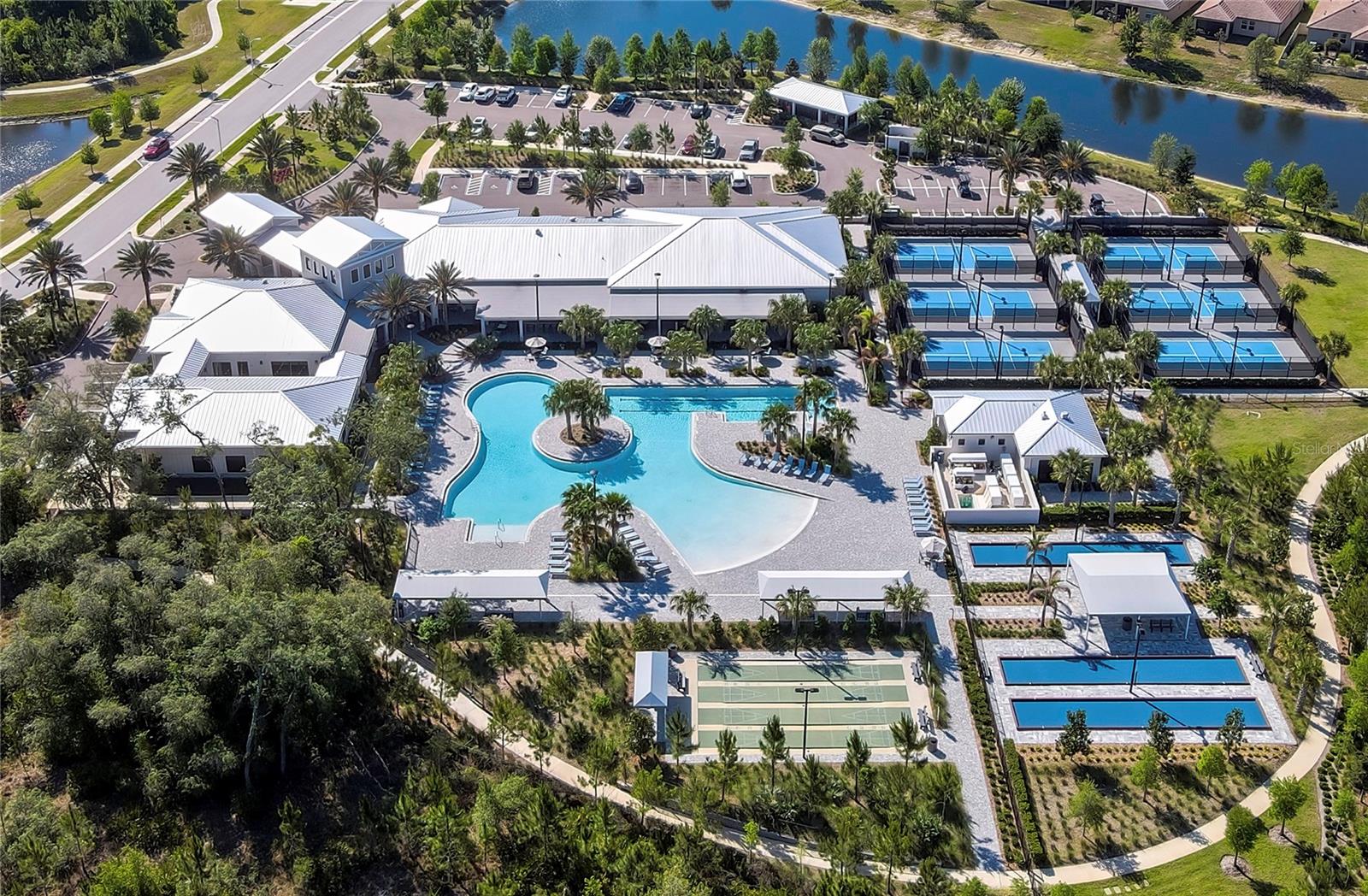 Image 39 of 40 For 16663 Shell Bay Drive