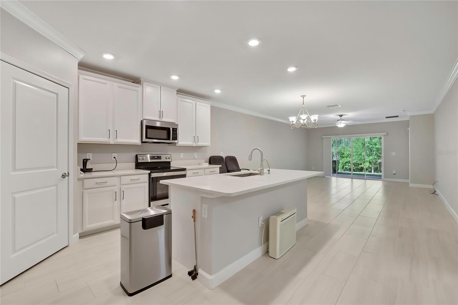 Image 4 of 40 For 16663 Shell Bay Drive