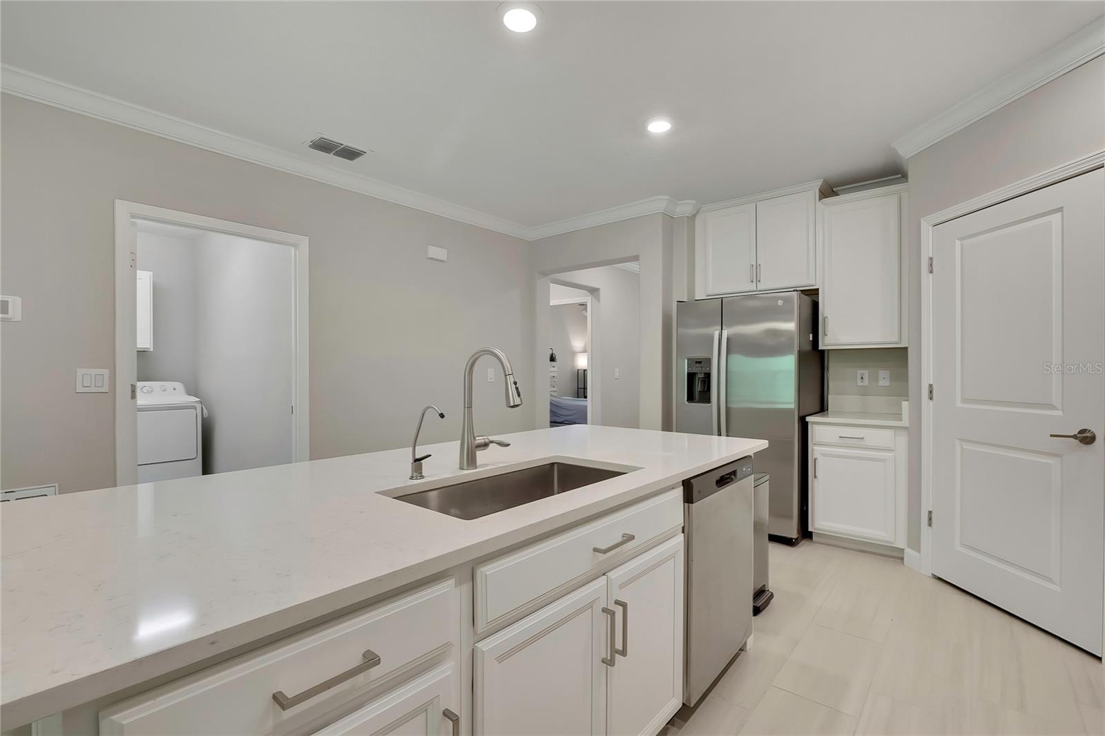 Image 5 of 40 For 16663 Shell Bay Drive