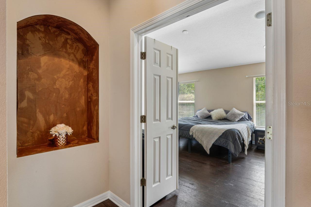 Image 32 of 99 For 9423 Fairhope Court