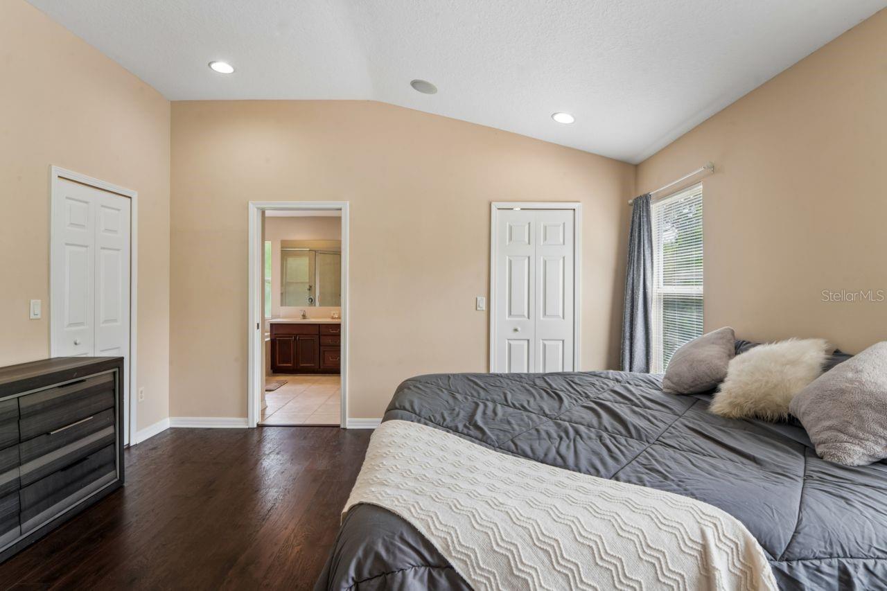 Image 34 of 99 For 9423 Fairhope Court