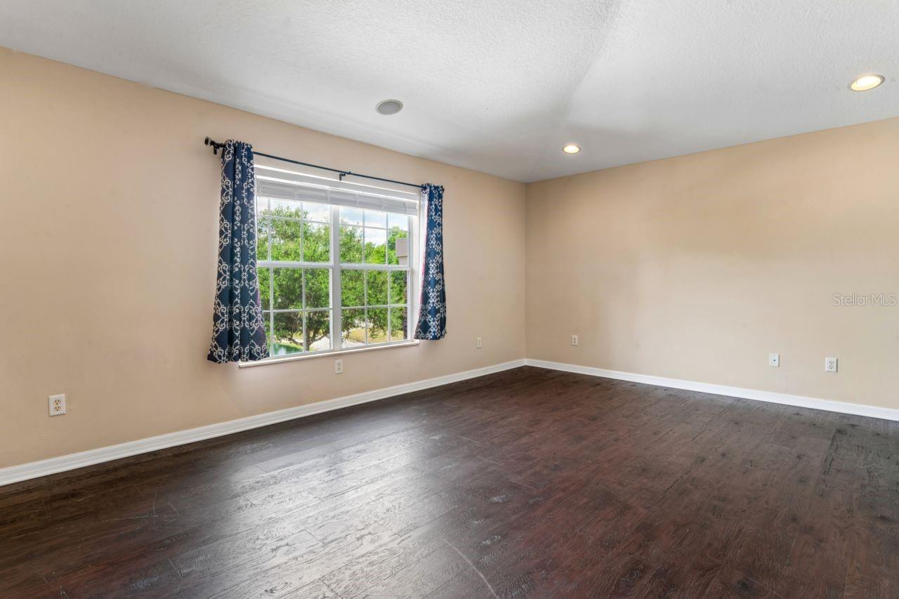 Image 44 of 99 For 9423 Fairhope Court