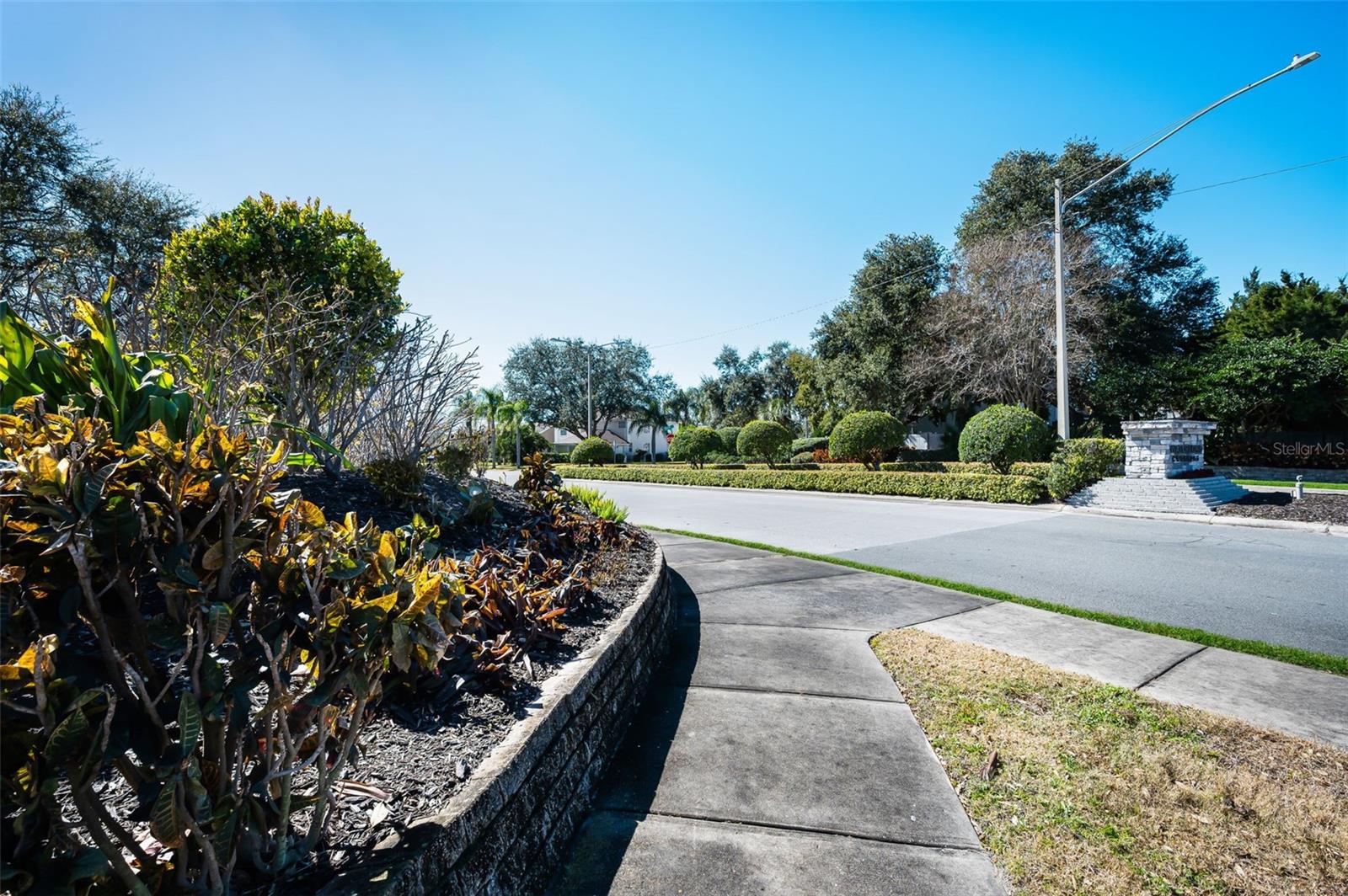 Image 56 of 75 For 2823 Challenger Drive