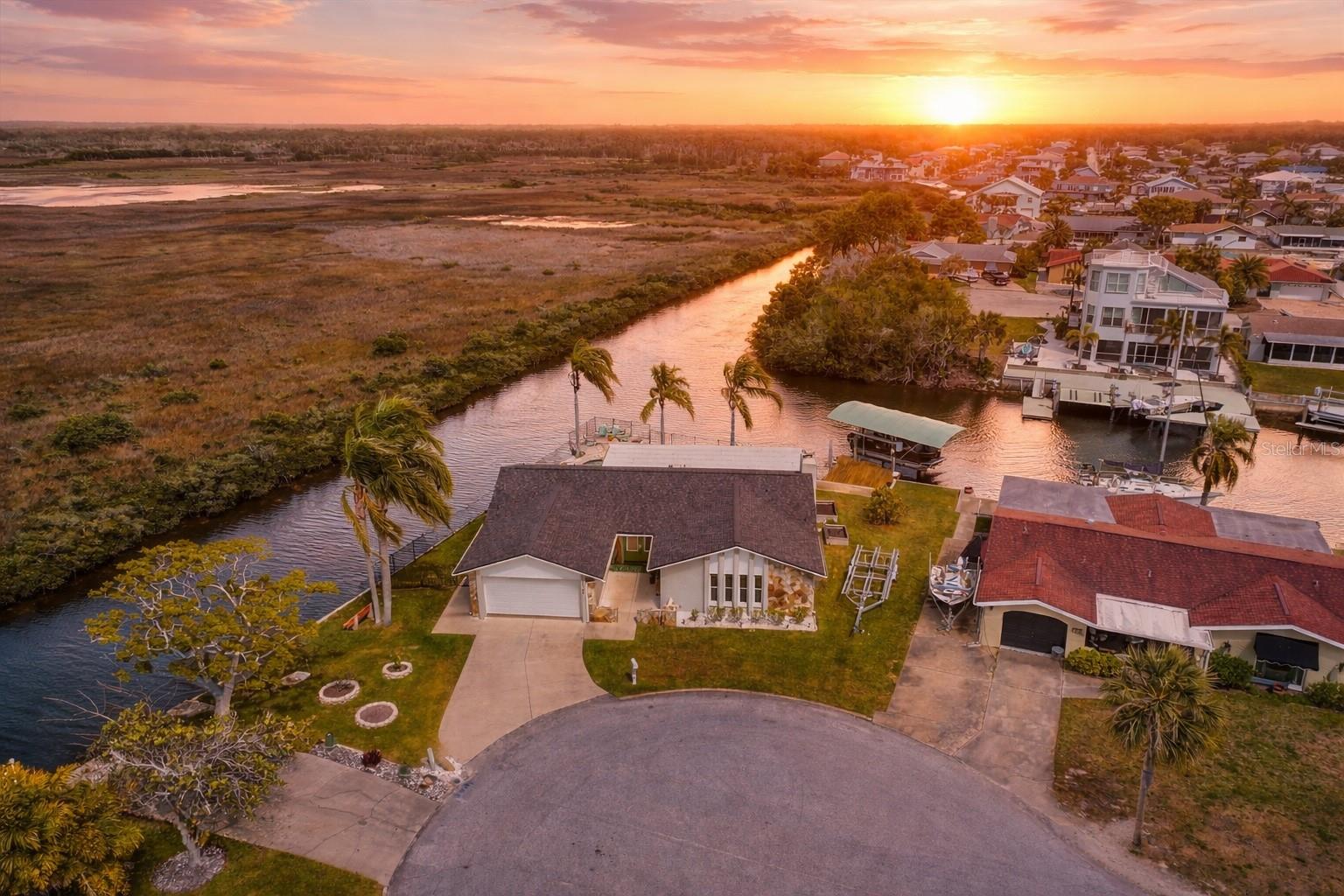 Image 15 of 61 For 15722 Donzi Drive