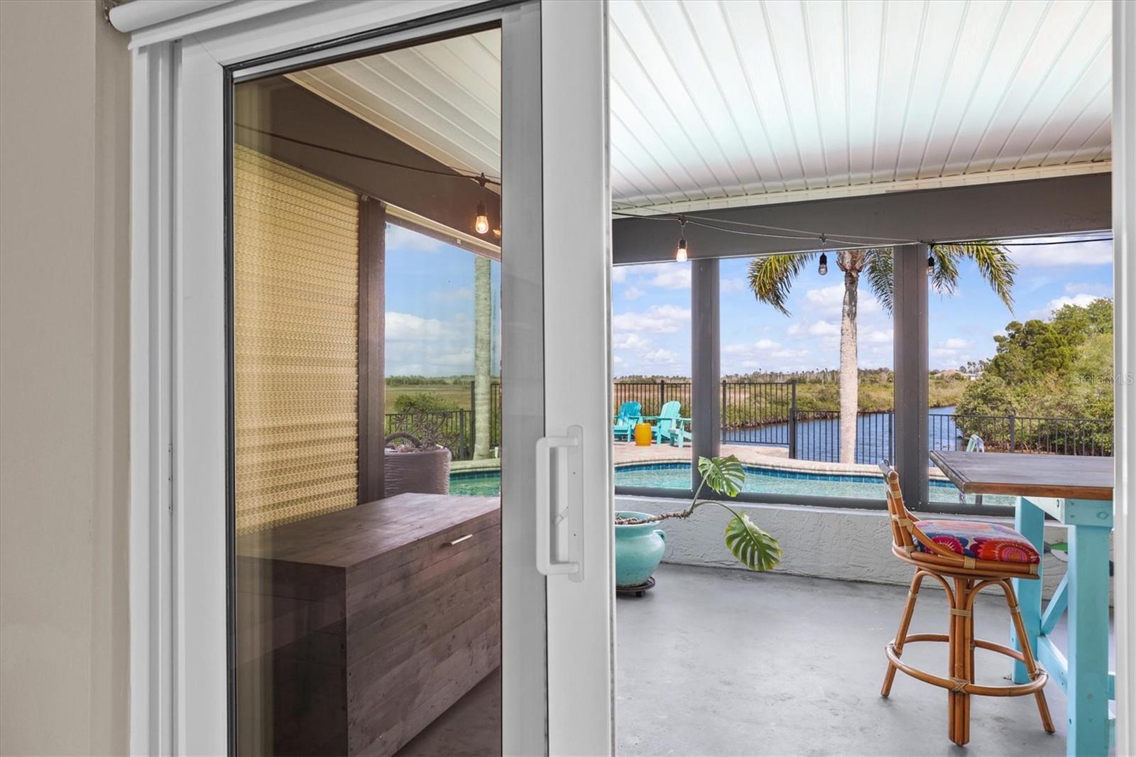 Image 24 of 61 For 15722 Donzi Drive