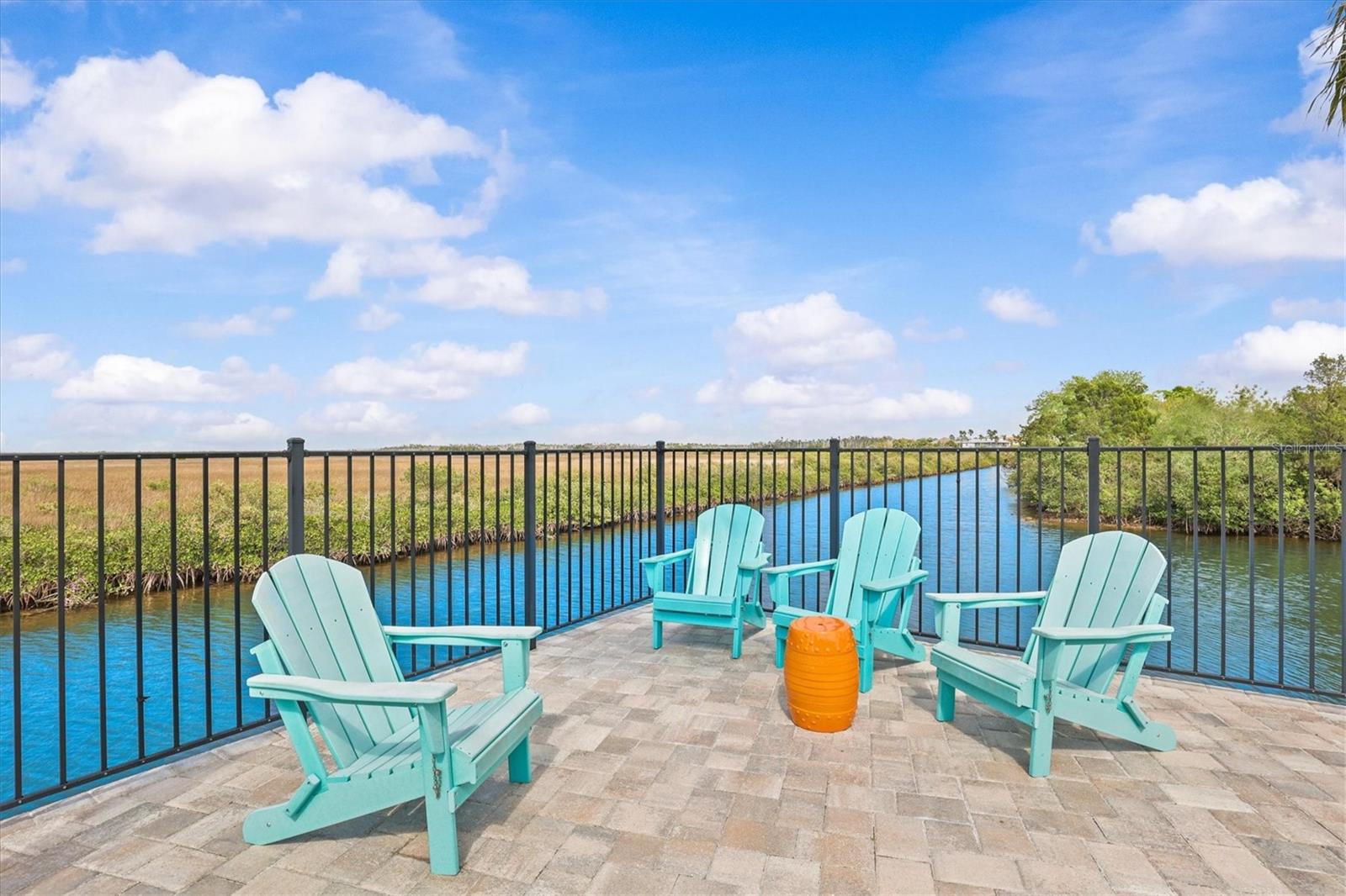 Image 51 of 61 For 15722 Donzi Drive