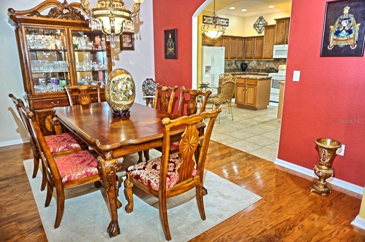 Image 21 of 76 For 6402 Barcellona Road