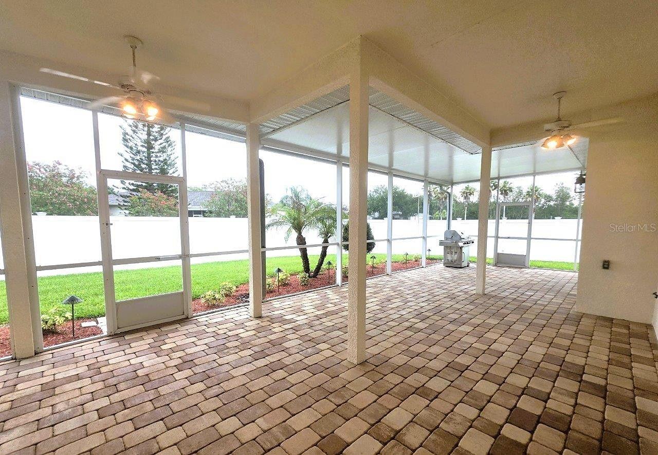 Image 46 of 76 For 6402 Barcellona Road