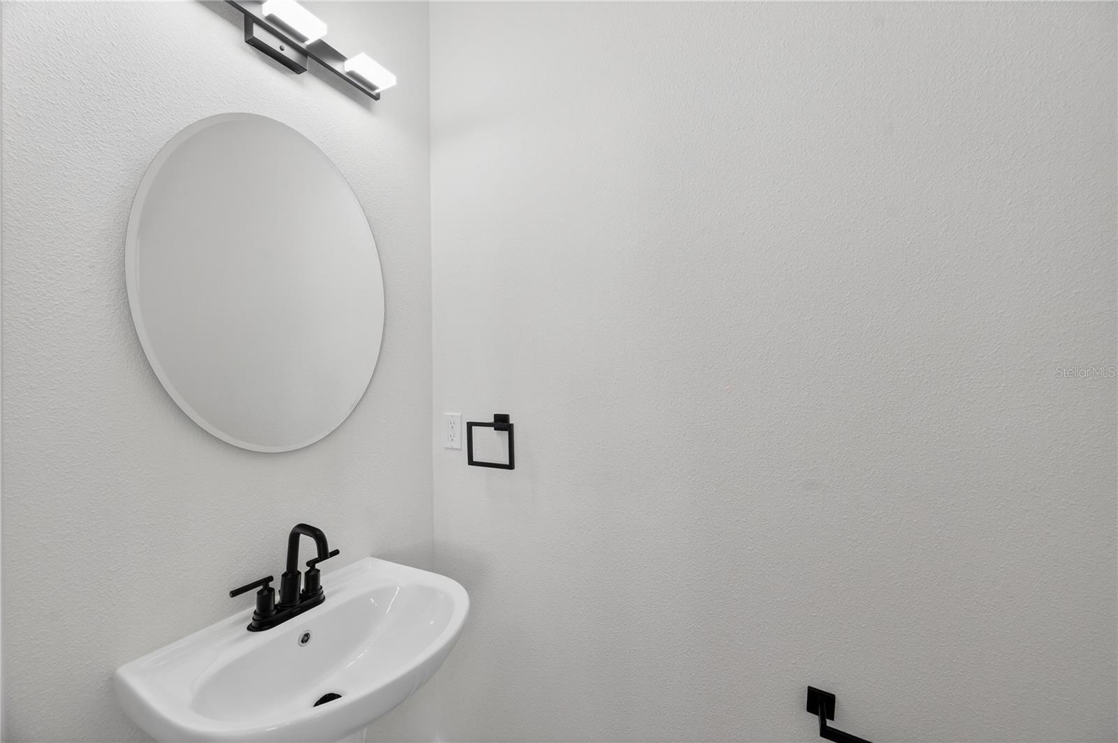 Image 15 of 72 For 4181 56th Avenue N