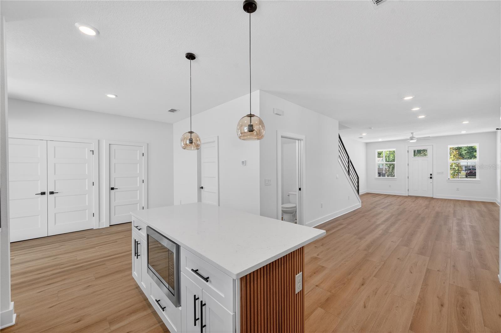Image 17 of 72 For 4181 56th Avenue N