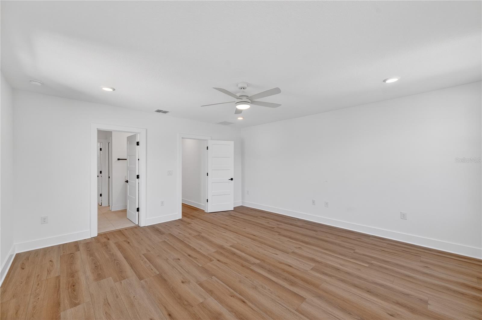 Image 31 of 72 For 4181 56th Avenue N