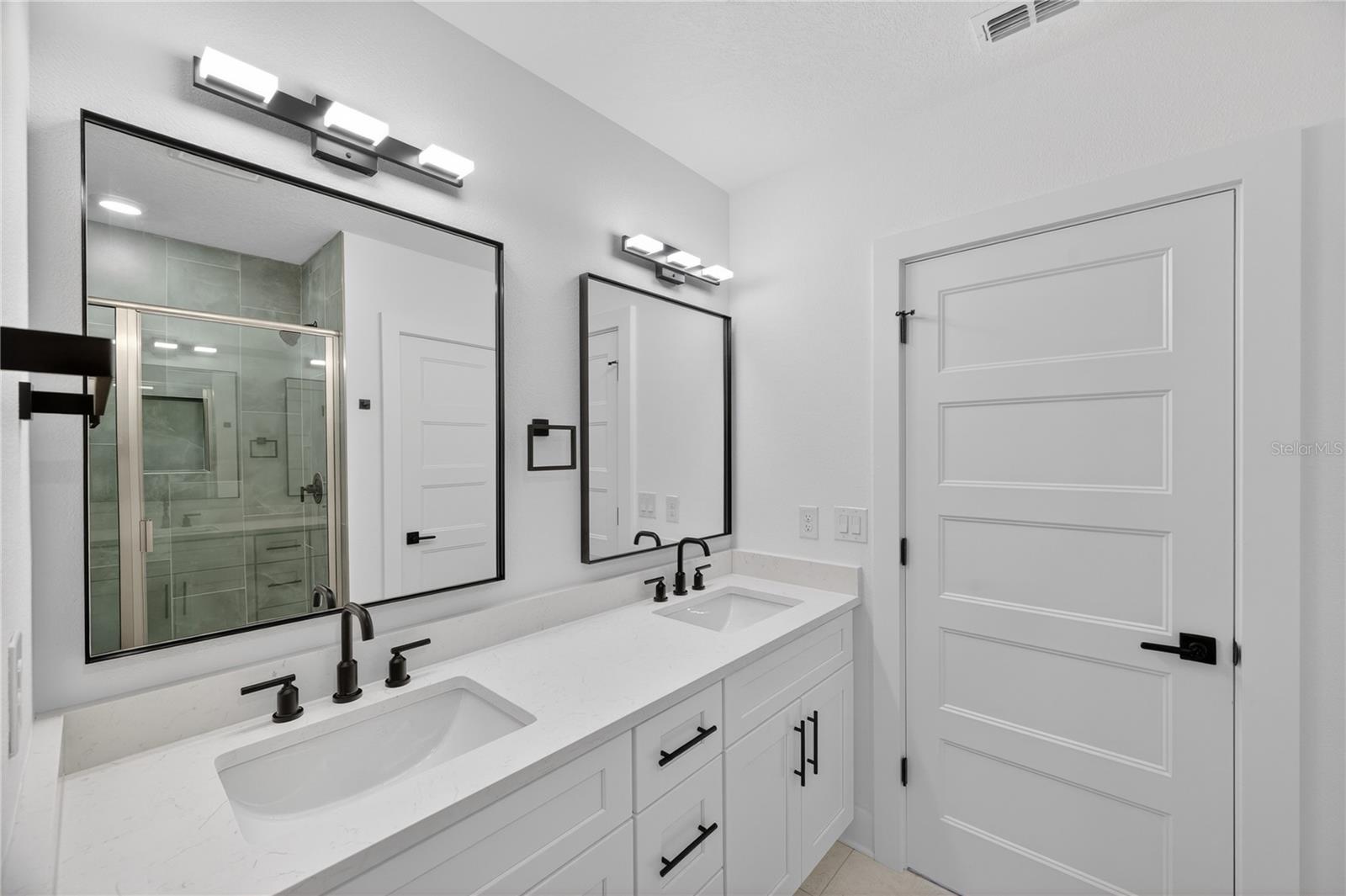 Image 35 of 72 For 4181 56th Avenue N