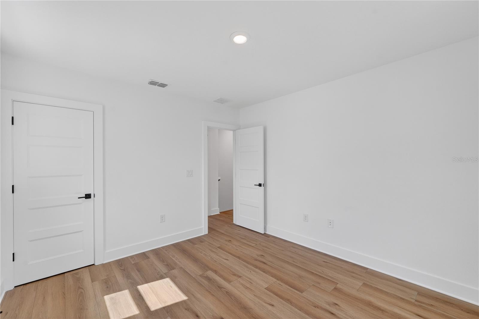 Image 43 of 72 For 4181 56th Avenue N