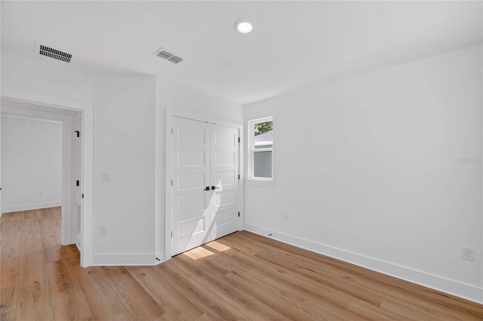 Image 48 of 72 For 4181 56th Avenue N