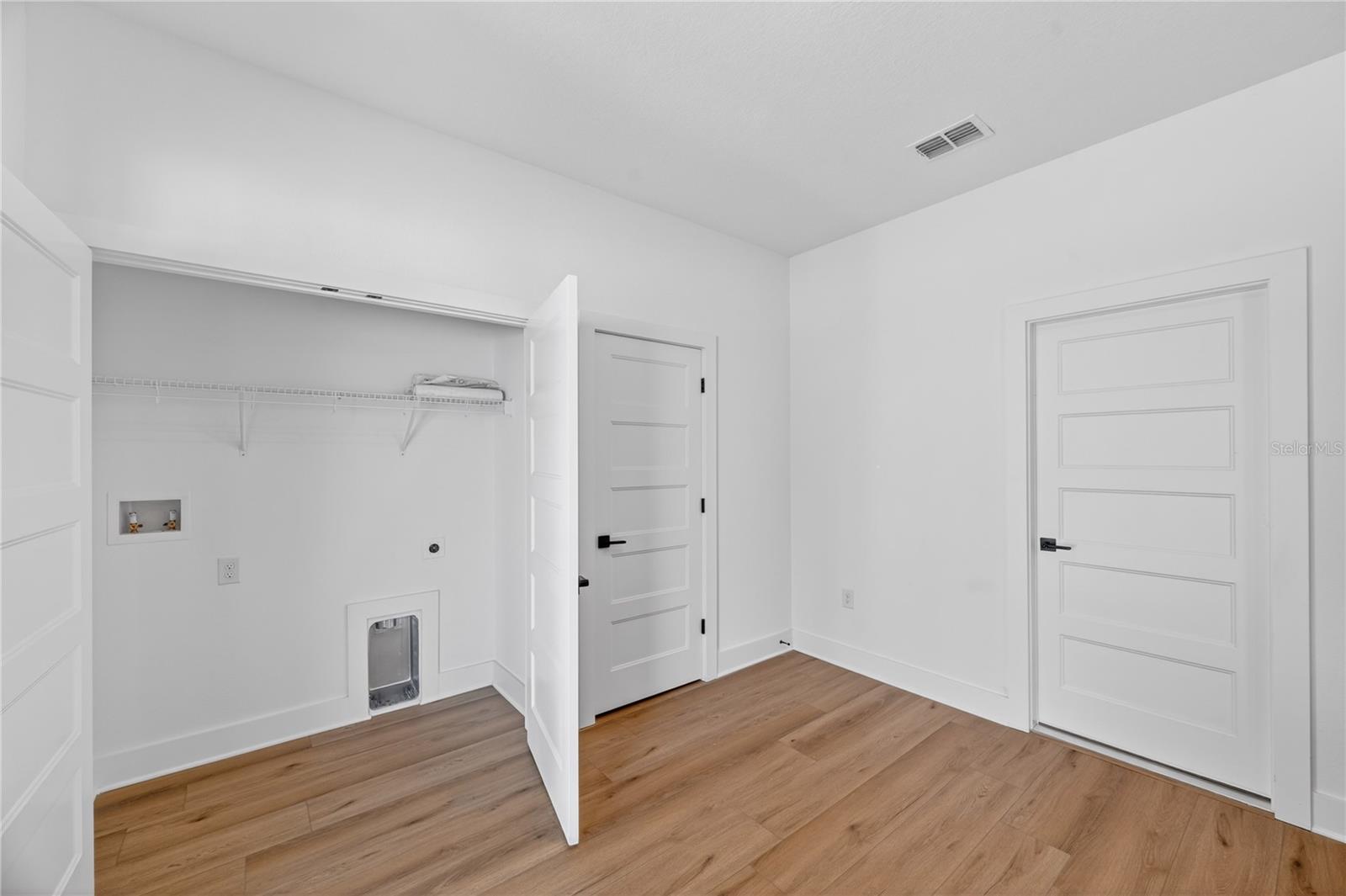 Image 51 of 72 For 4181 56th Avenue N