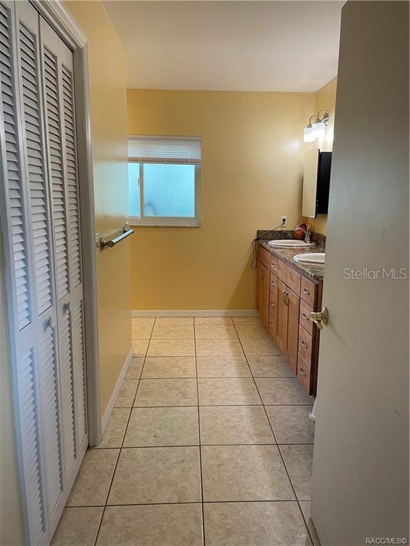 Image 33 of 70 For 7533 Applewood Drive