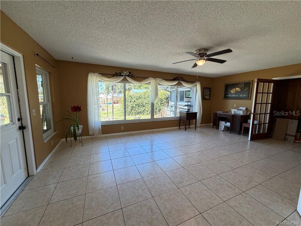 Image 44 of 70 For 7533 Applewood Drive