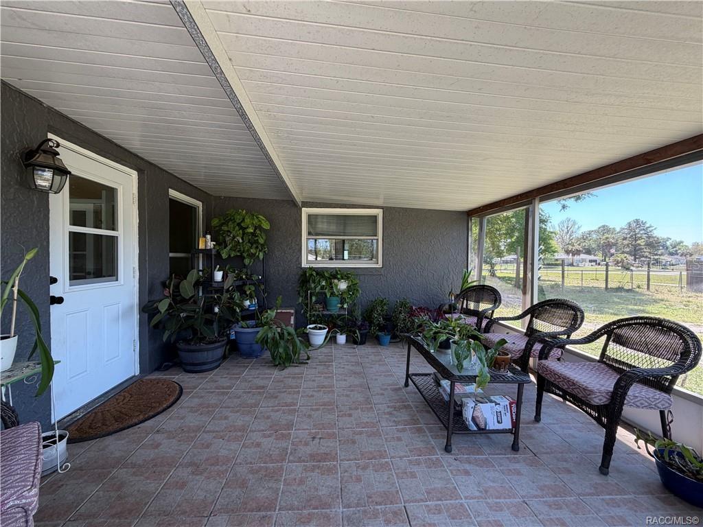 Image 52 of 70 For 7533 Applewood Drive