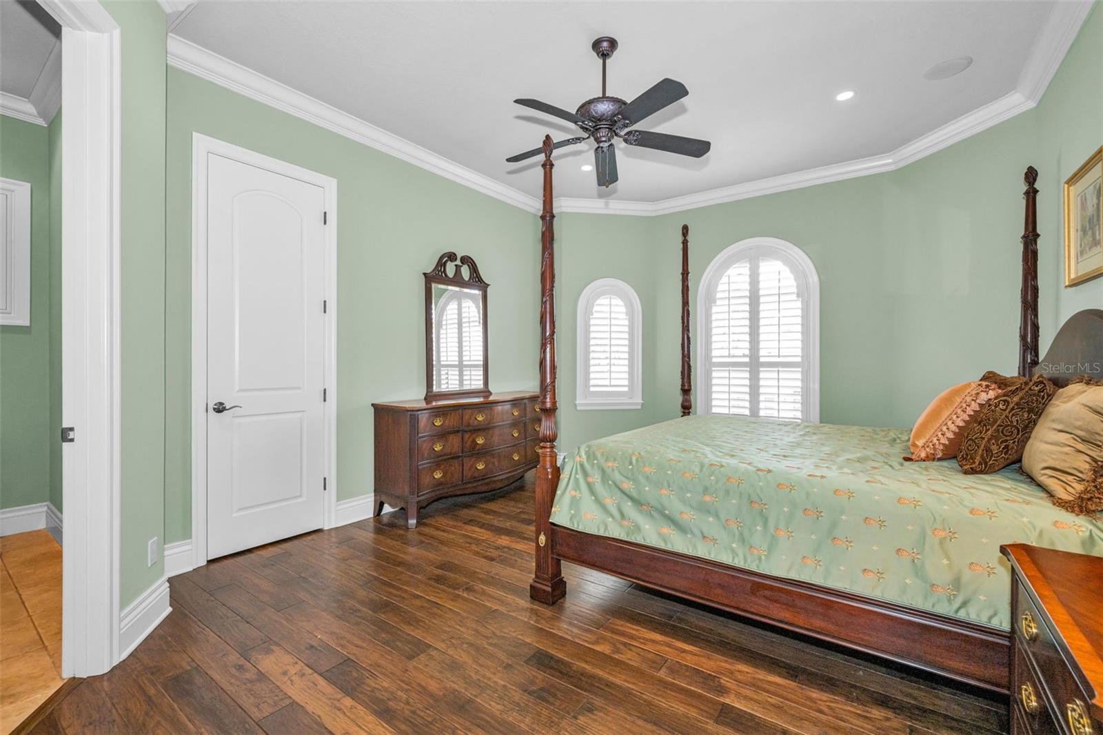 Image 66 of 100 For 10031 Milano Drive
