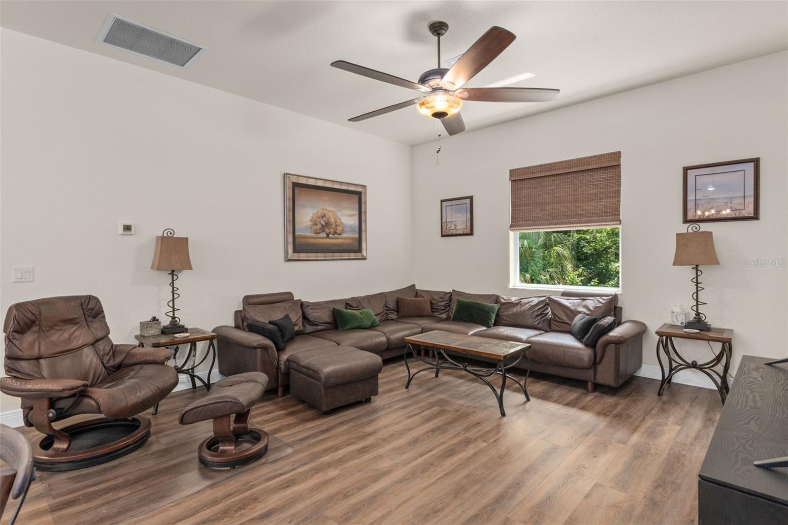 Image 14 of 91 For 6762 Richard Drive