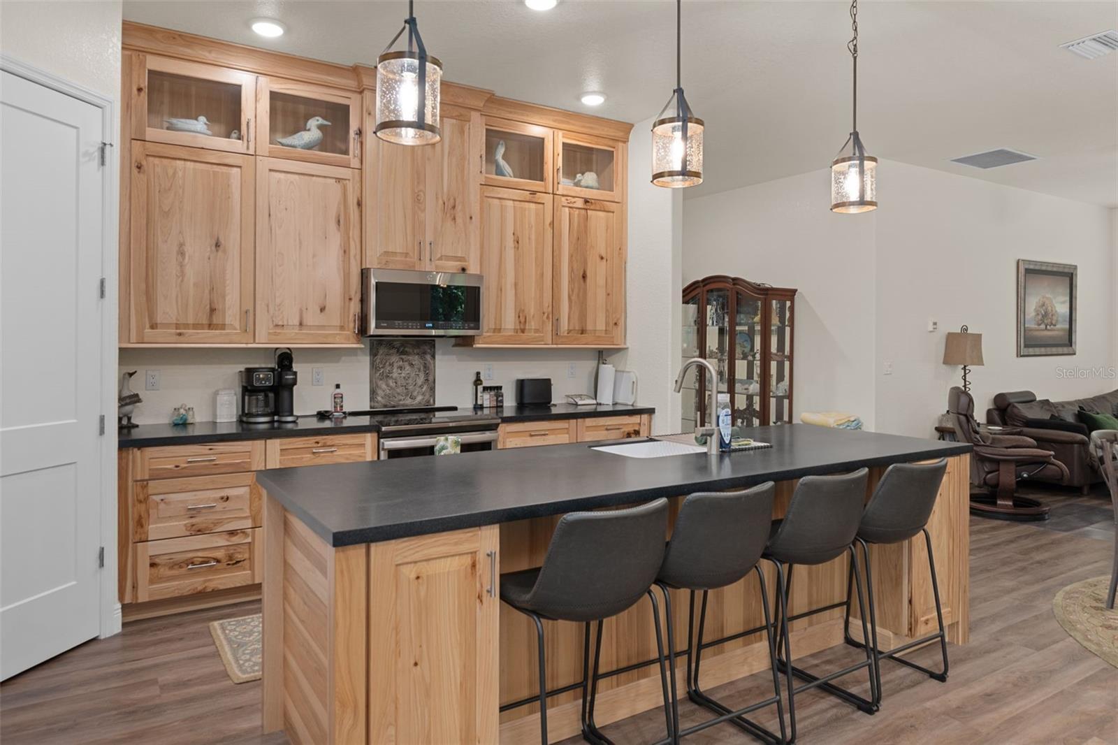 Image 19 of 91 For 6762 Richard Drive