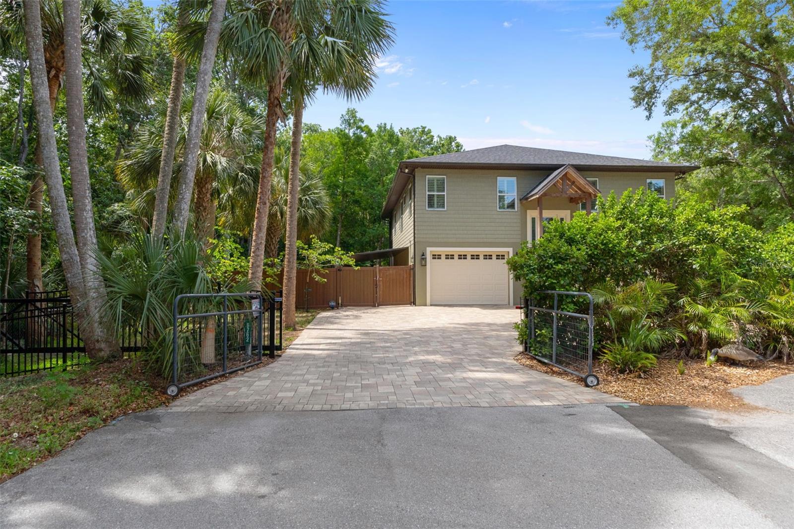 Image 6 of 91 For 6762 Richard Drive
