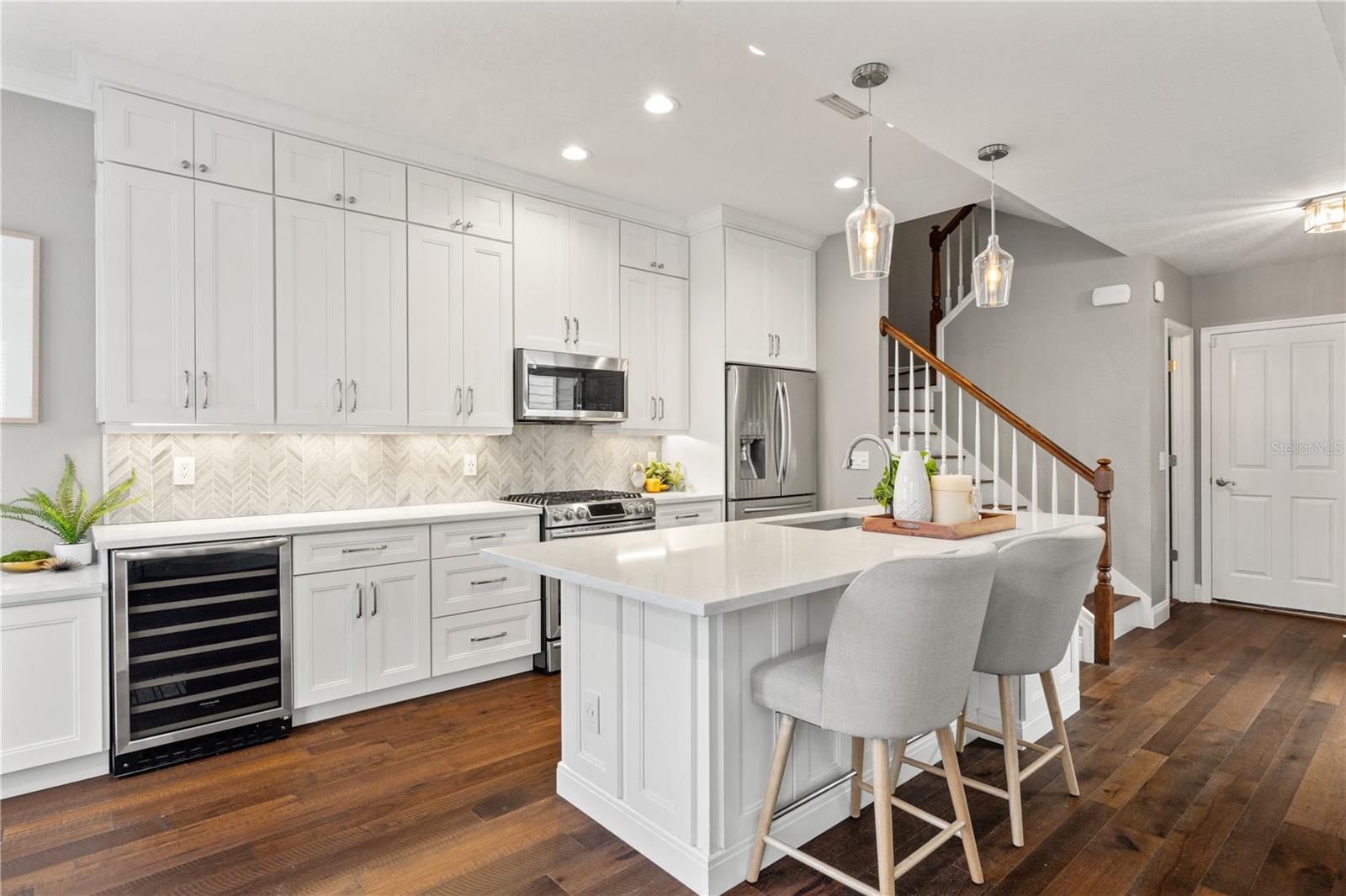 Image 19 of 54 For 2920 El Prado Boulevard 11
