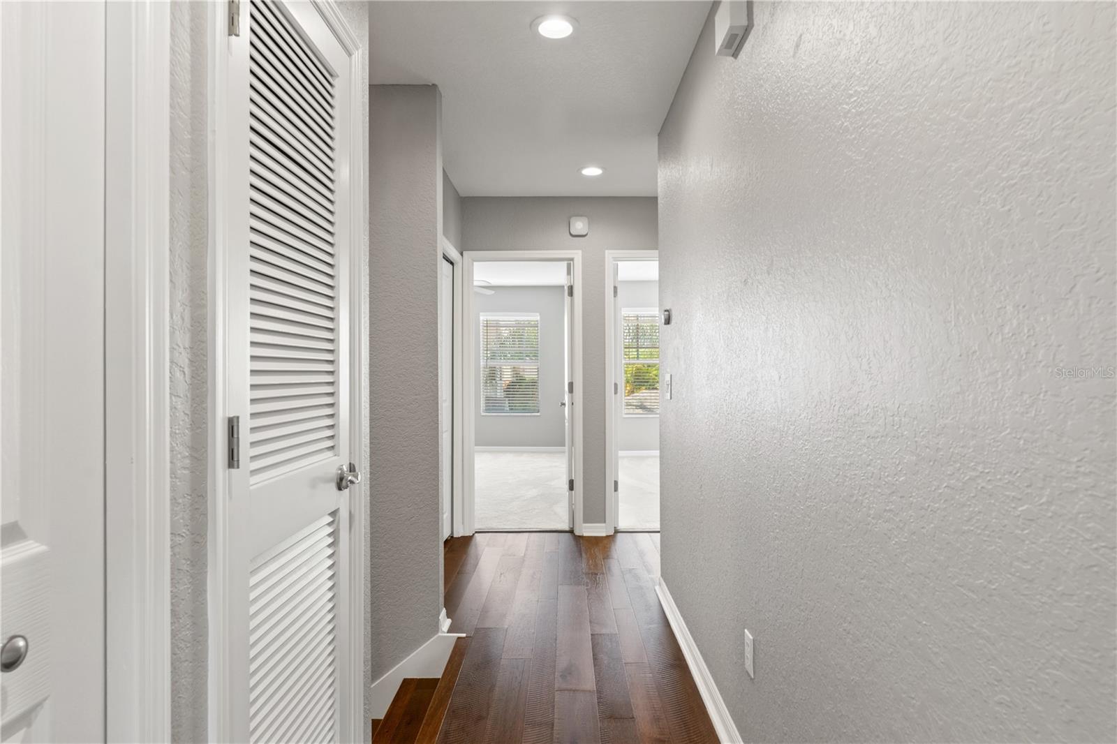 Image 37 of 54 For 2920 El Prado Boulevard 11