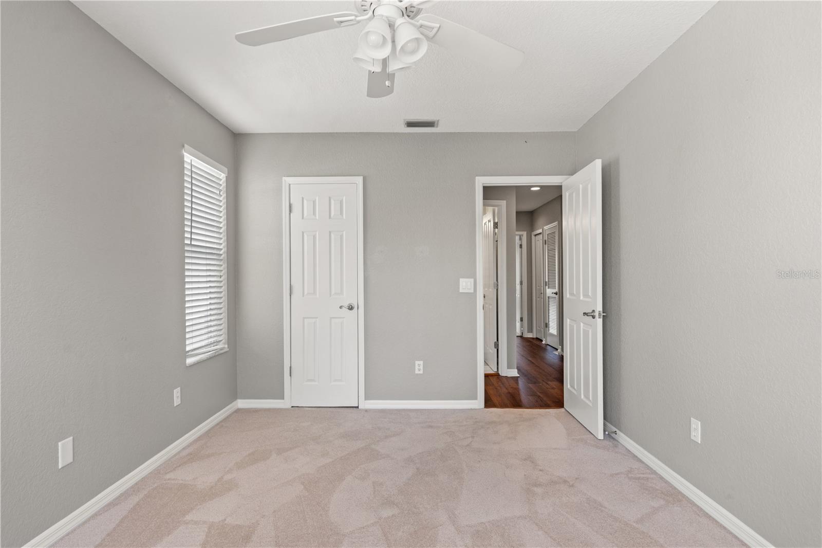 Image 42 of 54 For 2920 El Prado Boulevard 11