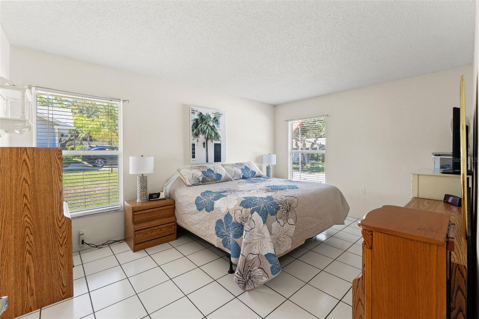 Image 11 of 38 For 10520 Springwood Drive