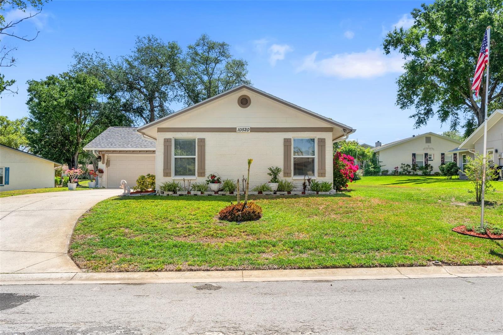 Image 2 of 38 For 10520 Springwood Drive