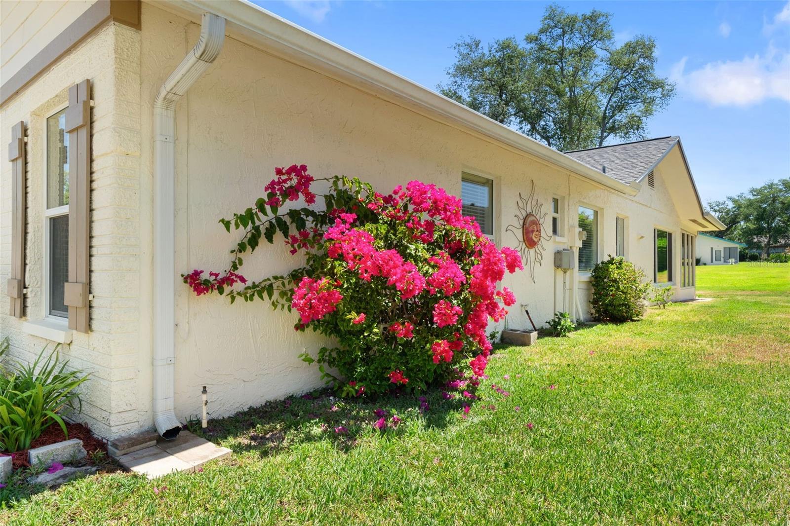 Image 30 of 38 For 10520 Springwood Drive