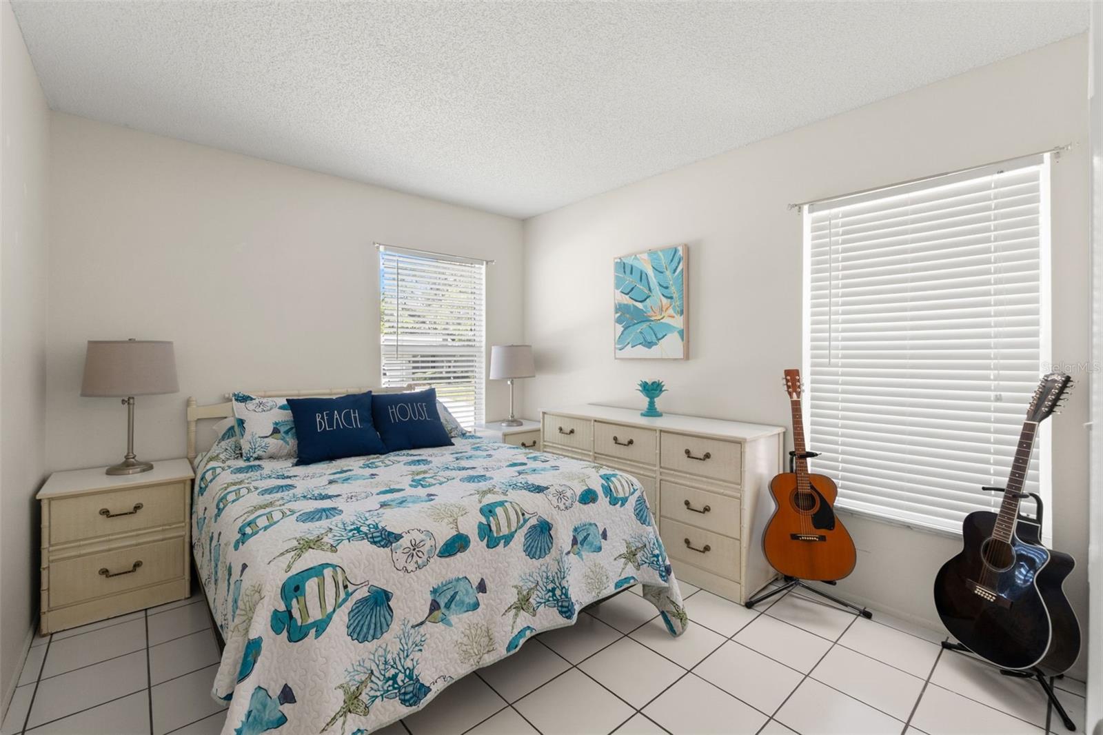 Image 9 of 38 For 10520 Springwood Drive