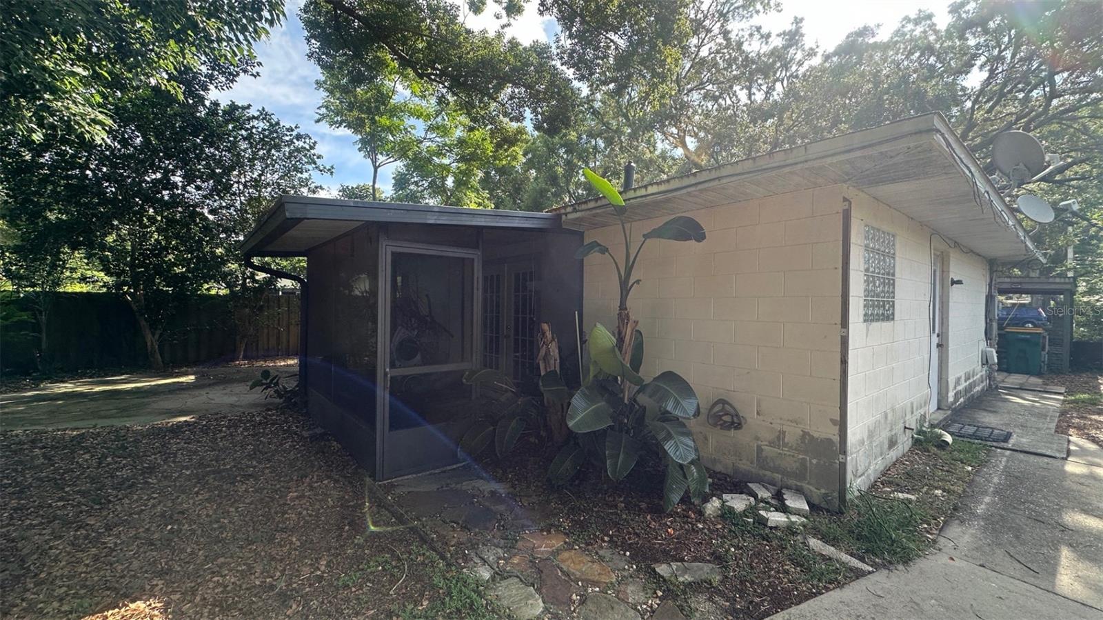 Image 4 of 15 For 205 Pinecrest Road