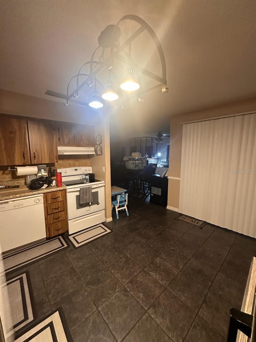 Image 9 of 15 For 205 Pinecrest Road
