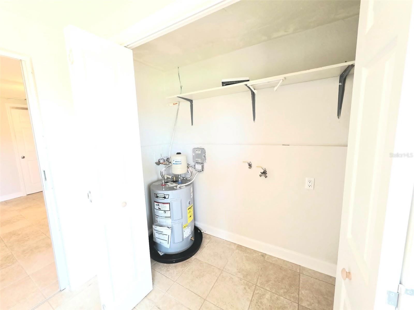 Image 16 of 29 For 4213 Hampton Drive 4213