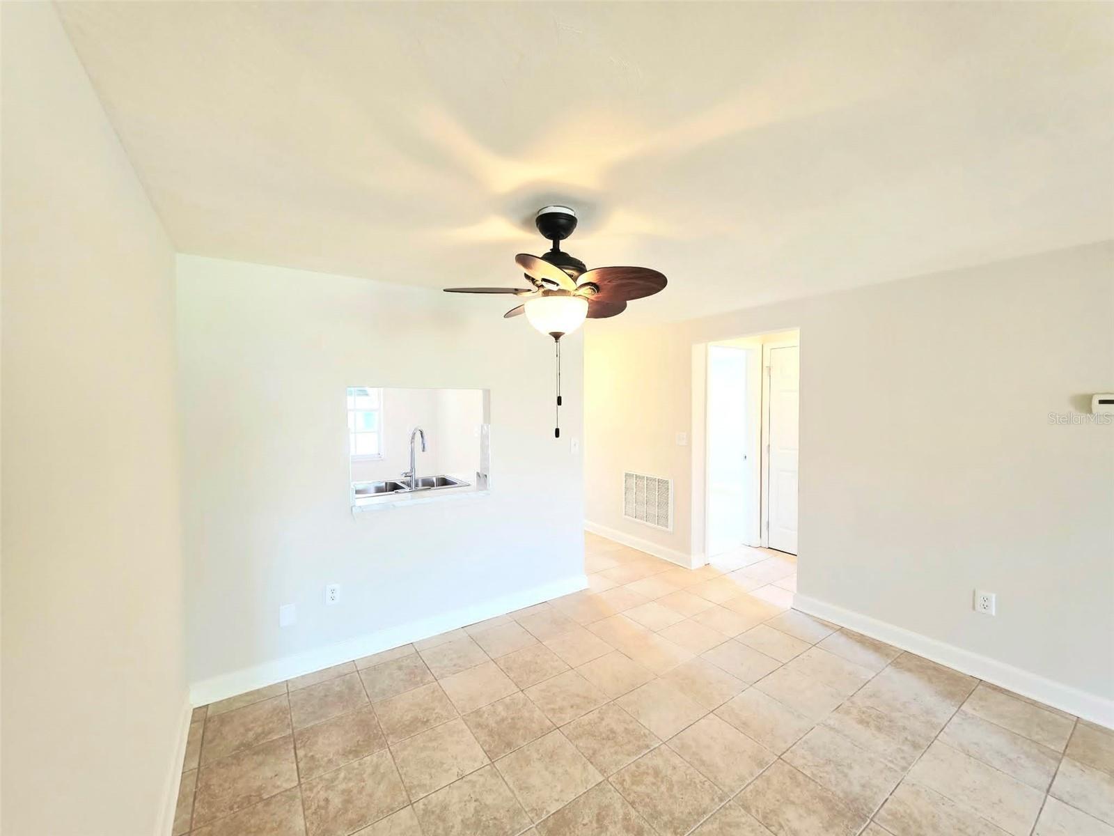 Image 5 of 29 For 4213 Hampton Drive 4213