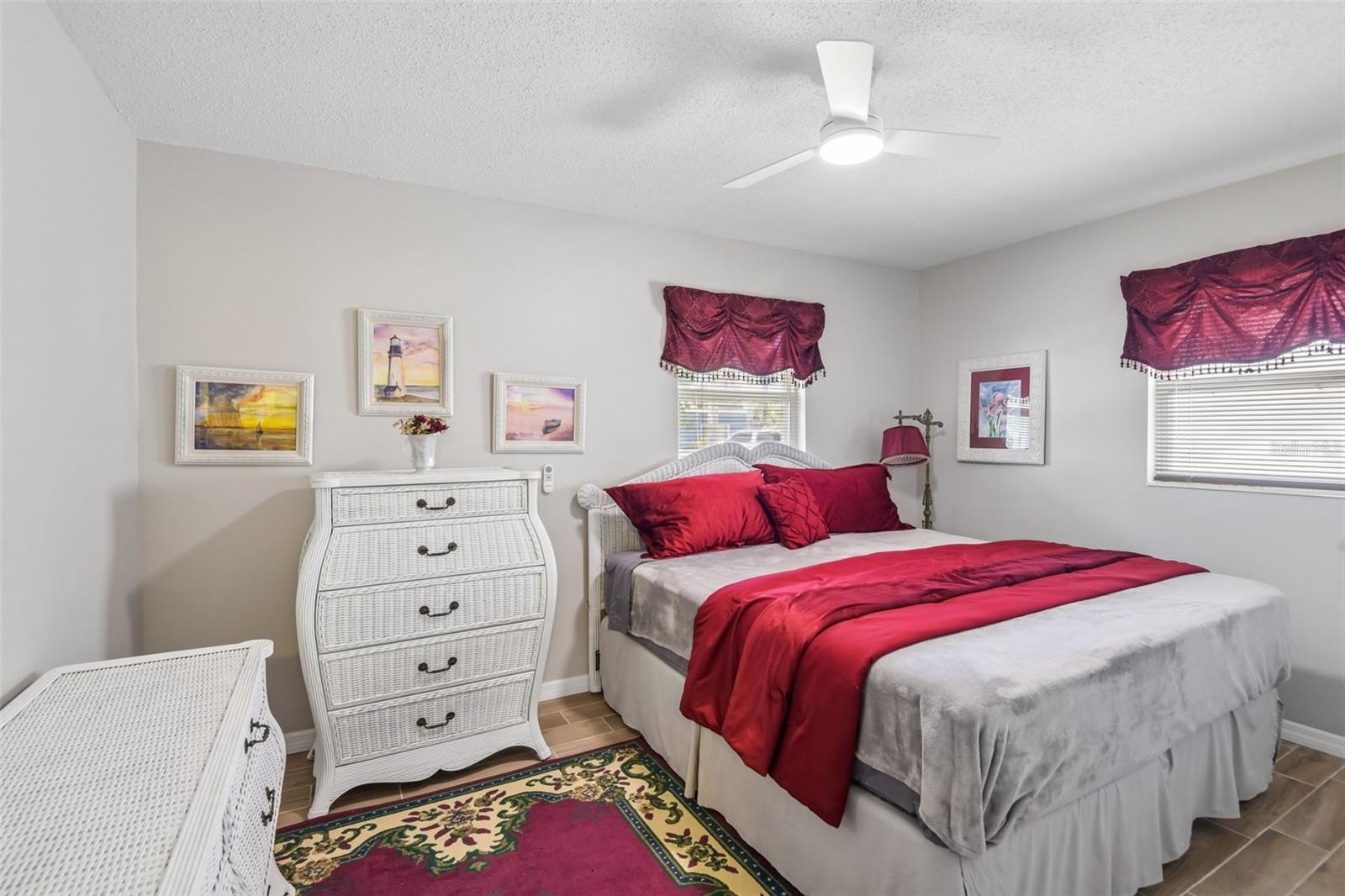 Image 17 of 57 For 8212 Hayward Lane