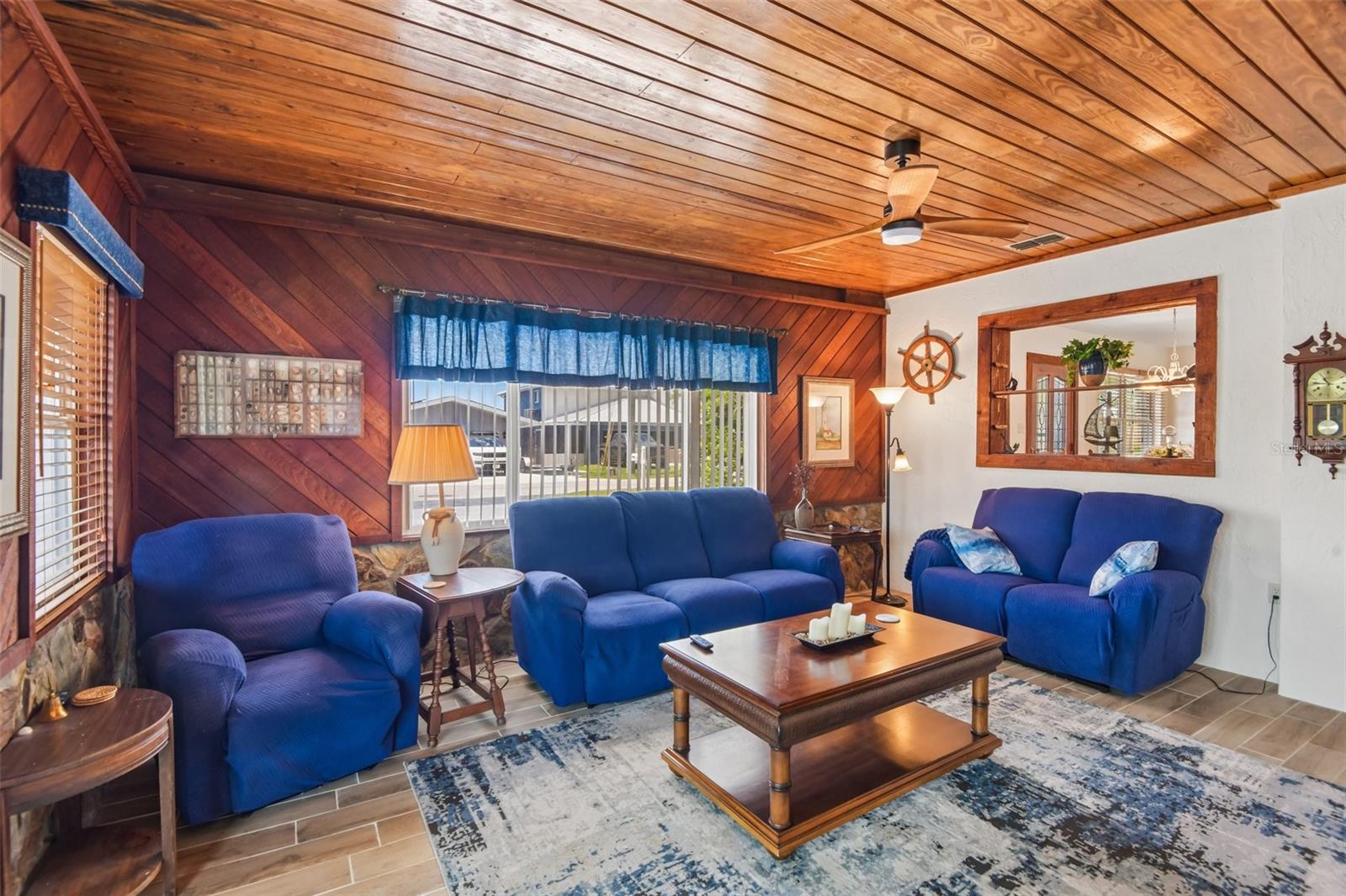 Image 6 of 57 For 8212 Hayward Lane