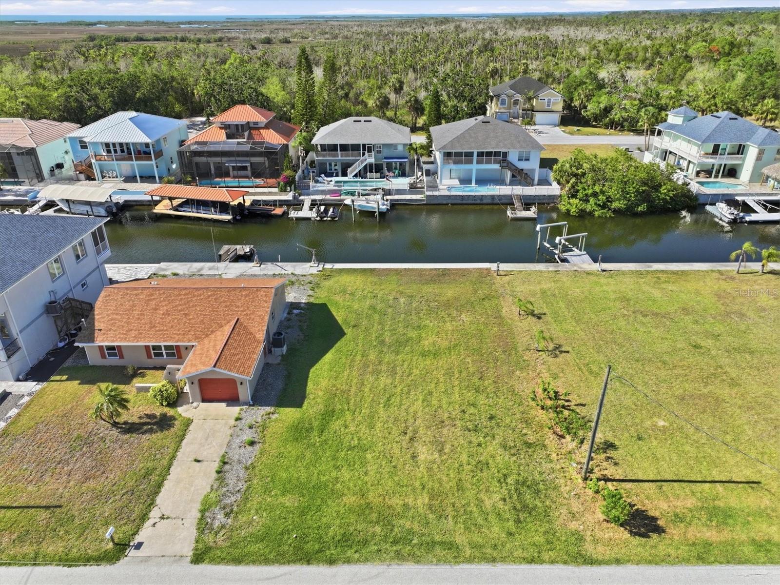 Image 3 of 11 For 7429 Hatteras Drive