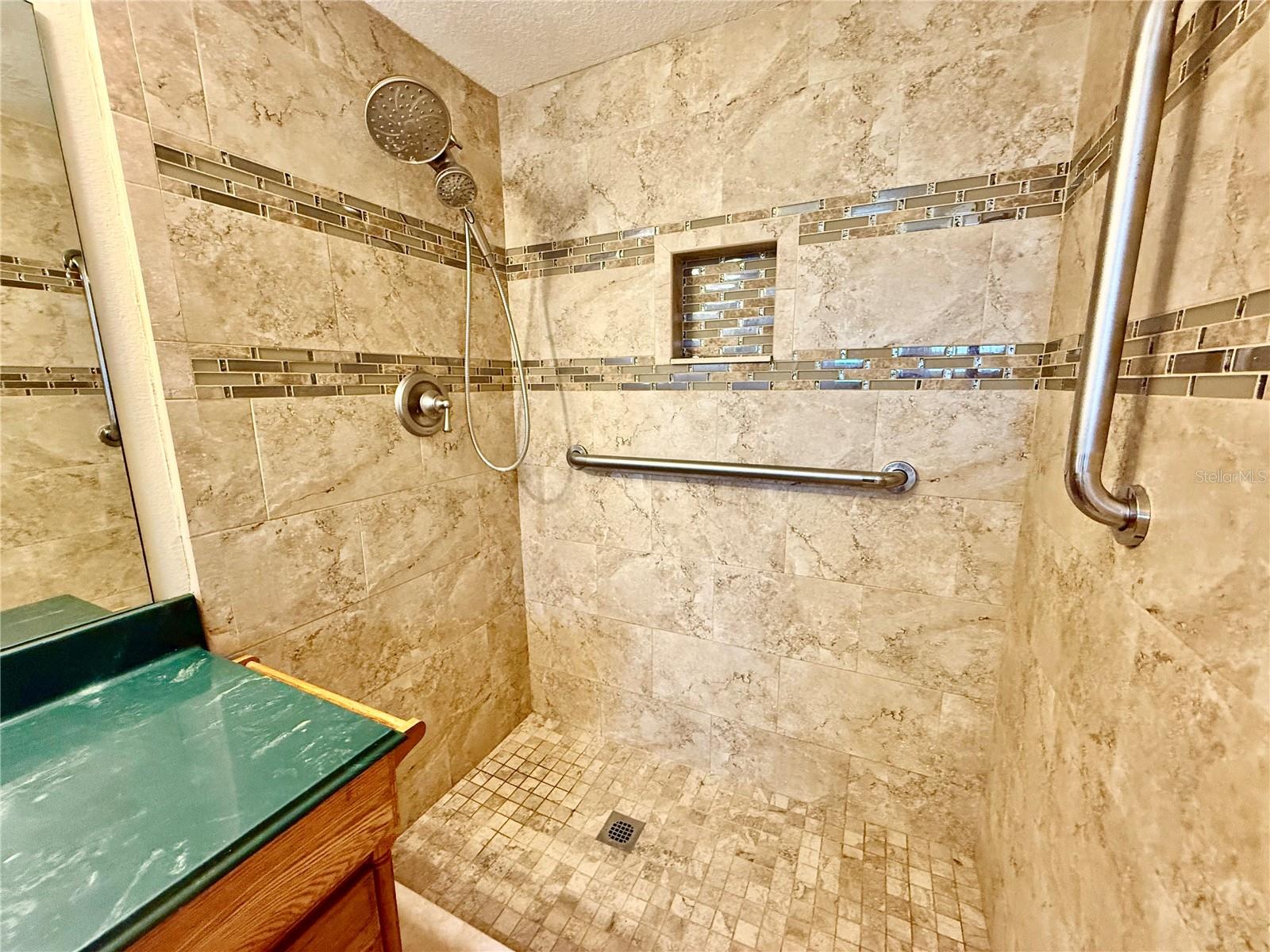 Image 10 of 44 For 7607 Vienna Lane