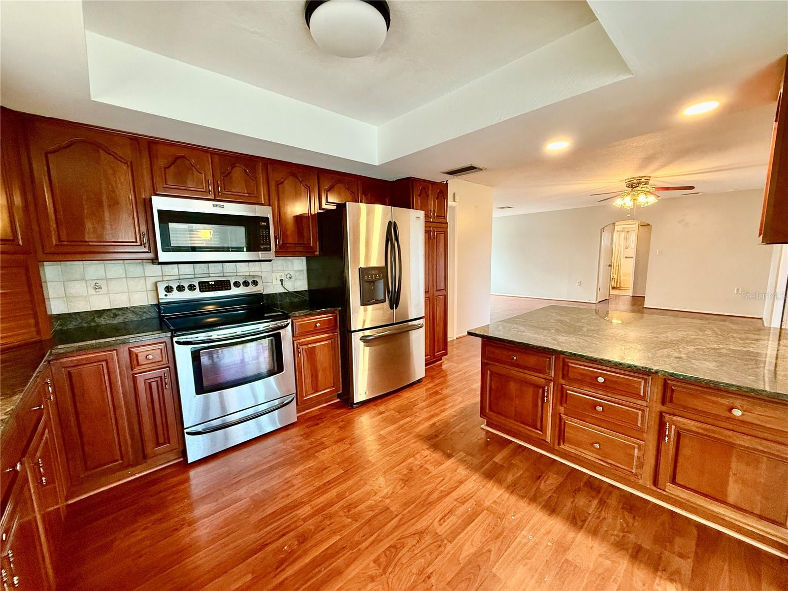 Image 14 of 44 For 7607 Vienna Lane